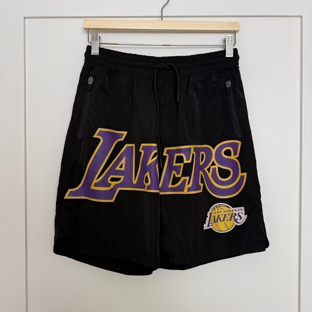 Los Angles LA Lakers Mens Shorts Sz S Ultra Game NBA Black Elastic Waist Pockets